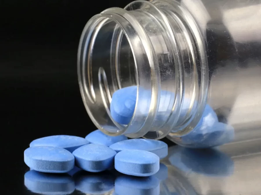 Entenda o problema da automedicação para disfunção erétil; Kalil explica