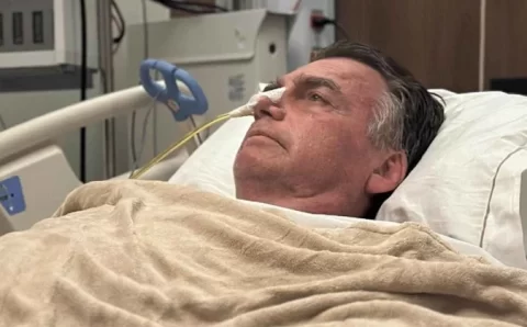 SAÚDE DO EX-PRESIDENTE:  Bolsonaro passa por novo procedimento após crise de soluços