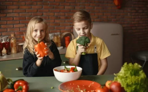 Vegetarianismo traz benefícios para crianças e adolescentes