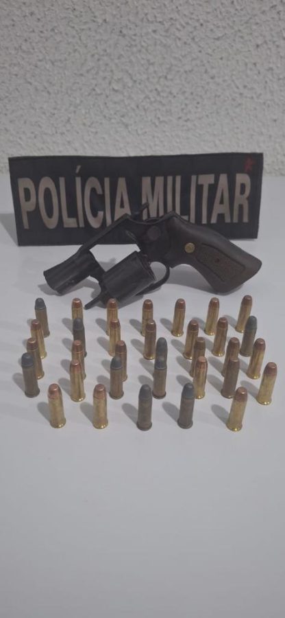 Polícia Militar prende homem com revólver e 33 munições em Marcelândia