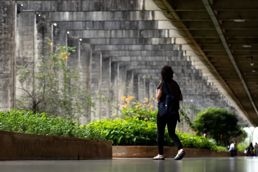 Congresso corta R$ 488 milhões das universidades federais para 2026