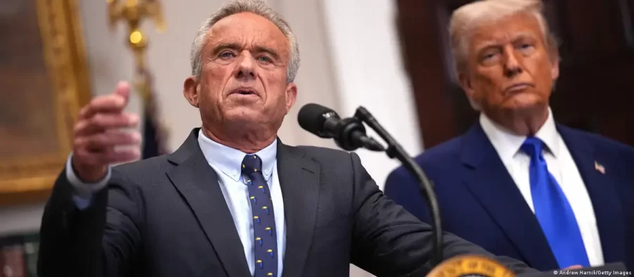 Entidades médicas resistem à política de vacinação de Trump