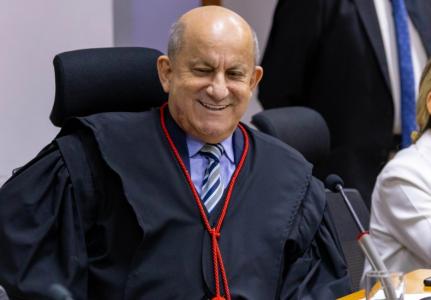 Mais um desembargador se aposenta e TJ tem 2 vagas abertas