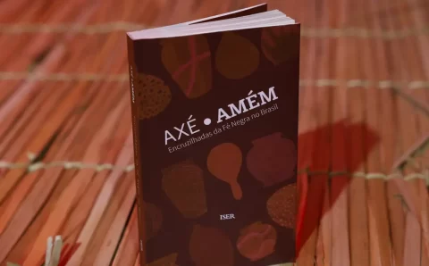 Projeto retrata múltiplas religiosidades do povo afro-brasileiro