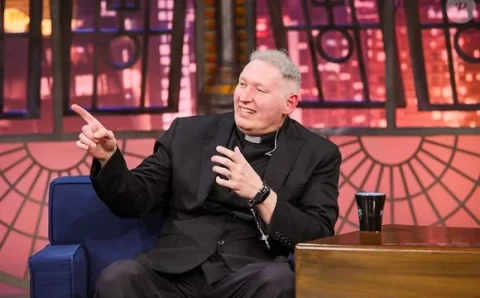 Quase ninguém lembra, mas Padre Marcelo Rossi foi investigado pelo Vaticano por 10 anos e não foi suspenso por pouco