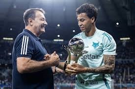 Dono da SAF do Cruzeiro confirma oferta do Flamengo por Kaio Jorge e estipula preço