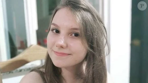 URGENTE! Morre, aos 19 anos, Isabel Veloso após 4 anos de intensa luta contra câncer e mais de um mês de internação: ‘Lutou bravamente’