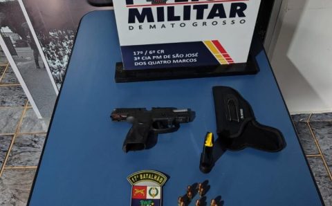 Polícia Militar prende dois homens e apreende duas pistolas em São José dos Quatro Marcos