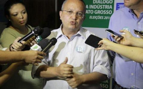 MT:  NEGOCIAÇÃO GOVERNO-OI S/A:    Pedro Taques reafirma denúncia e diz que ‘roubaram’ R$ 308 milhões