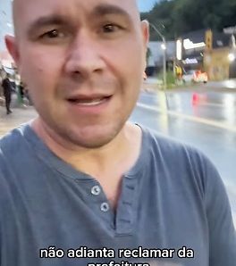 MT:  NA REGIÃO CENTRAL:   Abílio culpa população por lixo e alagamentos em avenidas