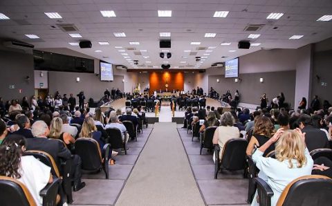 JUDICIÁRIO: Posse de 35 juízas e juízes substitutos fortalece a Justiça de Mato Grosso