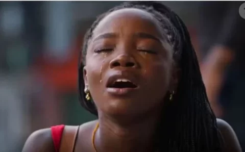 Final emocionante de Leona em ‘Dona de Mim’ prova que a luta pela vida e pelo amor de uma filha vale mais do que qualquer risco de vida