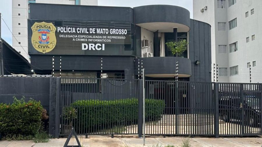 Polícia Civil prende jovem por difundir ideologias neonazistas e racistas nas redes sociais