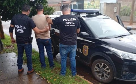 Polícia Civil prende homem que exibia armas em confraternizações em sua casa em Alto Taquari