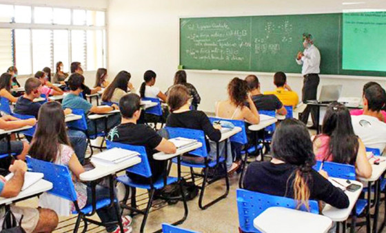 OLTA ÀS AULAS:    Cesta escolar sobe 5,32% e já acumula 39,34% em cinco anos