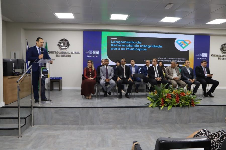 Prefeituras e Câmaras formalizam adesão ao Referencial Técnico para implantação de programas de integridade