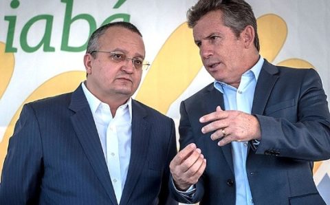 MT:  CHAMA ACESA:   Marchinha ‘dribla’ decisão do TRE e mantém o Caso Oi em evidência