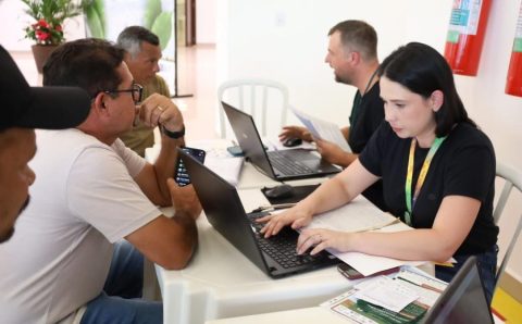 Sema promove Dia de Campo em comunidade rural para atendimento do Programa Regulariza Rural