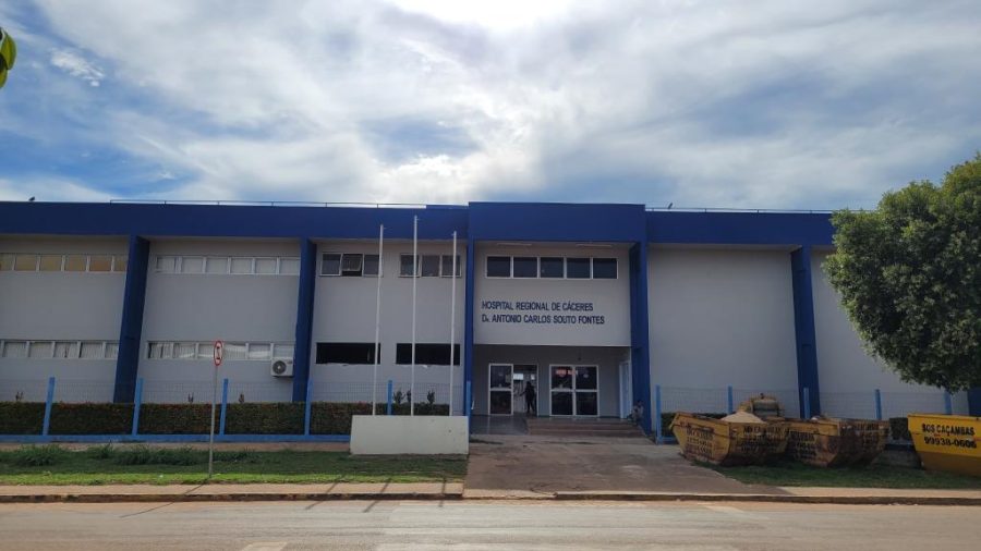 Hospital Regional de Cáceres amplia número de profissionais, leitos e cirurgias