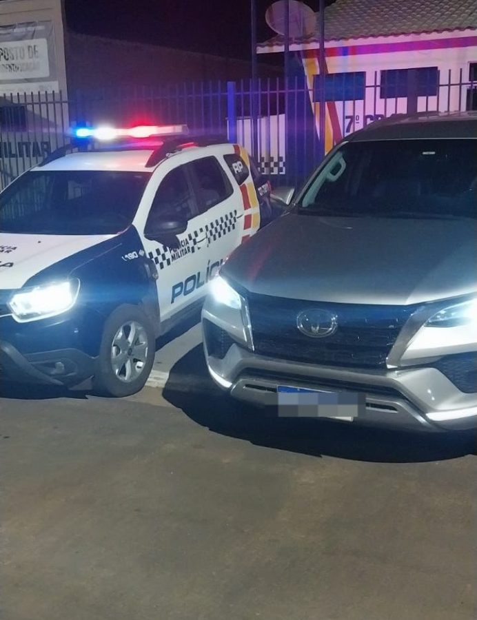 PM recupera caminhonete e prende trio com auxílio das câmeras do Vigia Mais MT
