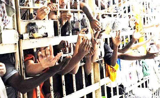 MT:  SUPERLOTAÇÃO, TORTURA E DOENÇAS:   Desembargador dá prazo para Governo resolver ‘caos’ em prisões