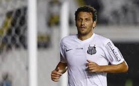 Elano acerta rescisão com o Guarani para ser gerente geral das categorias de base do Santos
