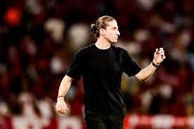 Flamengo oscila no início de temporada; confira os números