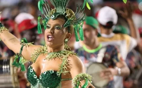 Virgínia revela corpo machucado após 1º ensaio técnico na Sapucaí para o carnaval 2026 e zoa: ‘Que maravilha!’