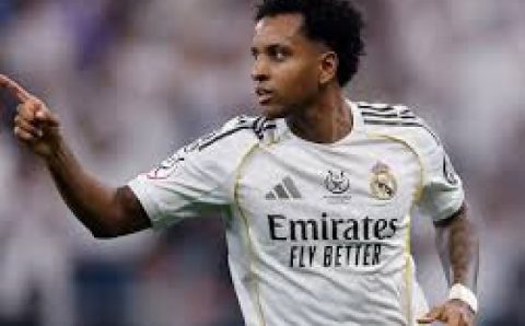 FUTEBOL:   Rodrygo rompe ligamento do joelho direito em jogo do Real Madrid e está fora da Copa do Mundo