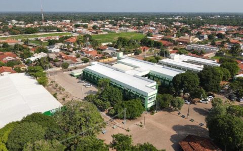 Unemat abre processo seletivo para contratação de intérprete de libras e ledor/escrevente