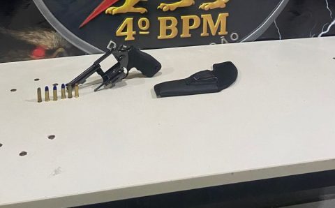 Polícia Militar prende homem com revólver e munições em borracharia de Várzea Grande