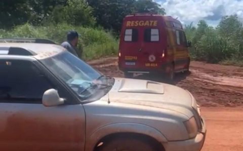 Corpo de Bombeiros realiza atendimento e transporte de mãe e recém-nascido após parto em área rural
