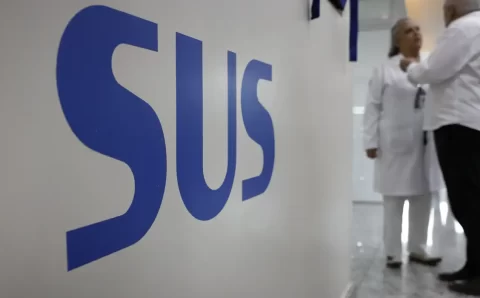 SUS ganha neste mês teleatendimento para mulheres expostas à violência