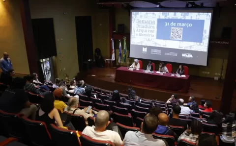 Evento debate importância dos arquivos para preservar memória de 1964