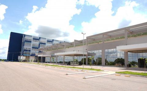 TCE-MT fiscaliza obras do novo Hospital Júlio Müller
