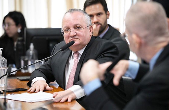 MT:   CONEXÃO COM BANCO MASTER:   Taques diz que Mauro usou consignados, Oi e BR-163 para repasses