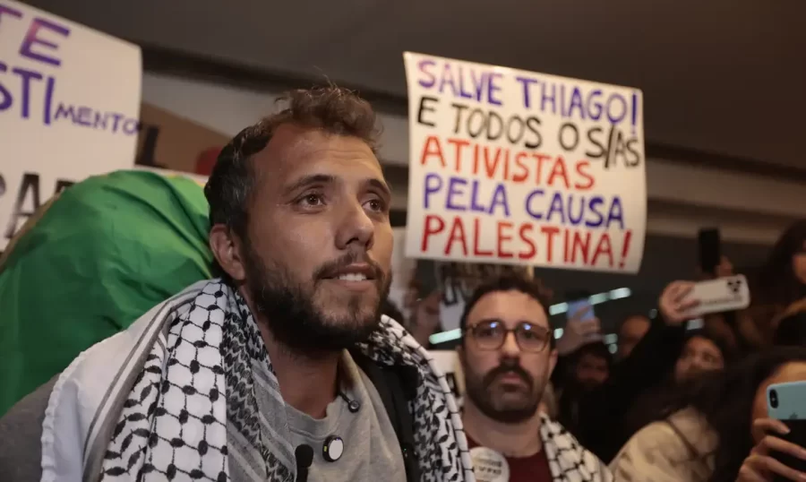 Ativista brasileiro é deportado da Argentina por ordem do governo Mile