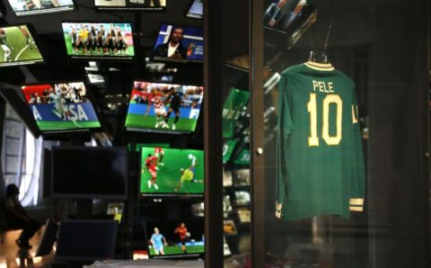 Museu do Futebol lança audioguia em formato de programa de rádio
