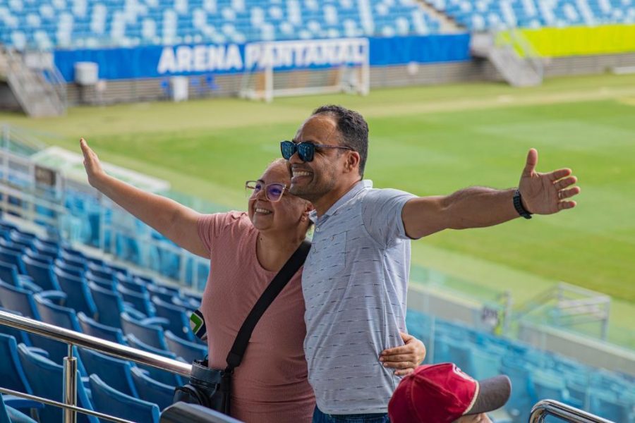 Visita guiada garante imersão histórica e acesso a espaços exclusivos da Arena Pantanal