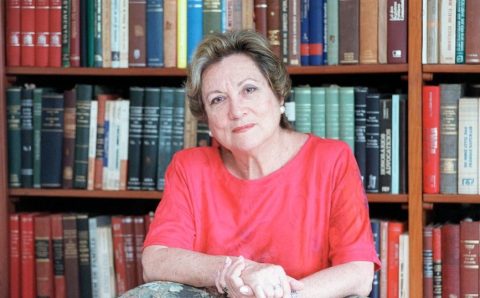 Poeta Myriam Fraga será a homenageada pela Flipelô neste ano