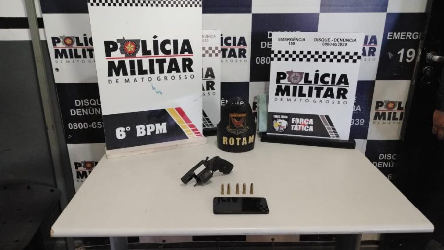 Polícia Militar intercepta tentativa de homicídio e apreende dois adolescentes e arma de fogo
