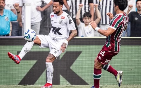 Santos busca superar tabu de quase cinco anos diante do Fluminense