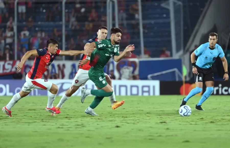 PALMEIRAS CEDE EMPATE AO CERRO E PERDE LIDERANÇA NA LIBERTADORES