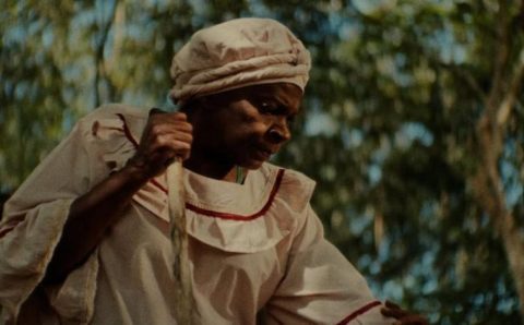 Público surpreende e lota Cine Teatro na estreia de “Mãe Bonifácia”; próxima exibição será nesta quinta