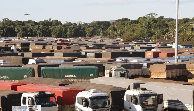 MT:  Fretes de grãos recuam em Mato Grosso com menor demanda por transporte