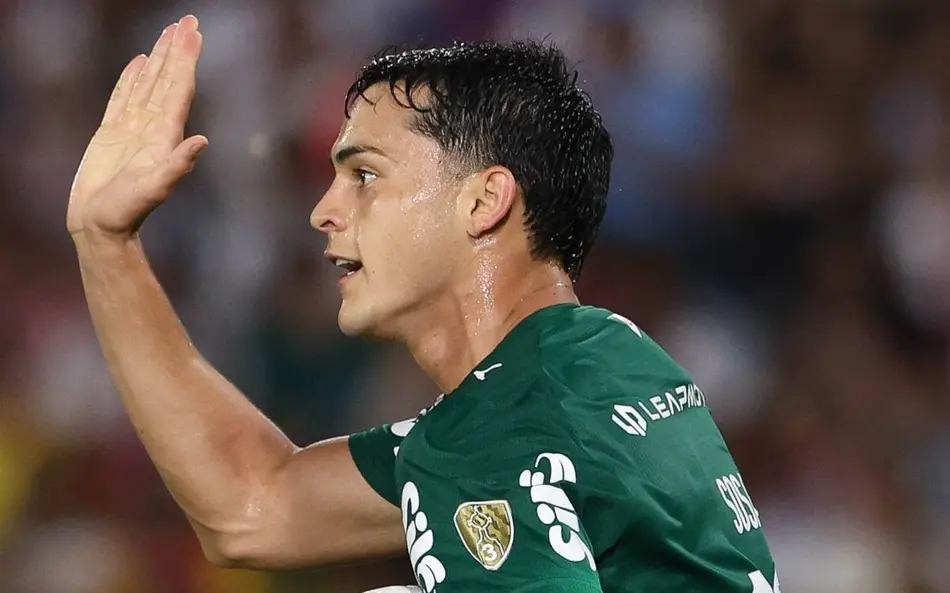 Com gol de Sosa, Palmeiras busca reação e estreia com empate na Libertadores