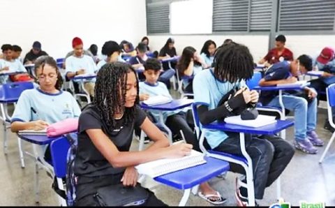 MT:  EFEITO ‘PÉ-DE-MEIA’:    Abandono escolar cai 70% no ensino médio em Mato Grosso, diz MEC