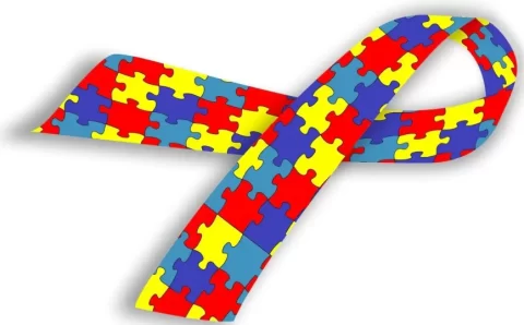 Mapa do autismo no Brasil: diagnóstico tardio e desemprego preocupam