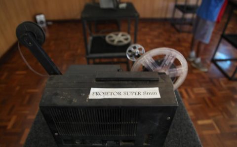 Exposição cinematográfica de Aníbal Alencastro estreia nesta terça-feira (7) no Cine Teatro Cuiabá