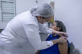 Cuiabá registra grande adesão no Dia D de vacinação contra a influenza neste sábado